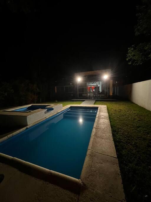 Hermosa y amplia casa en Roldán photo 3