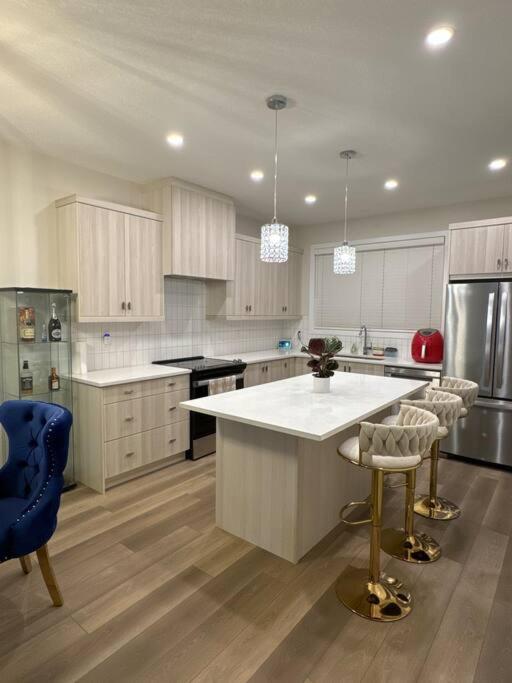 Luxury Home Away from Home, a Villa with 3 bdrm and 3 bath photo 3