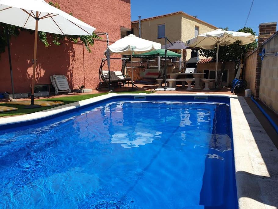 Chalet vacacional en Pelayos photo 2