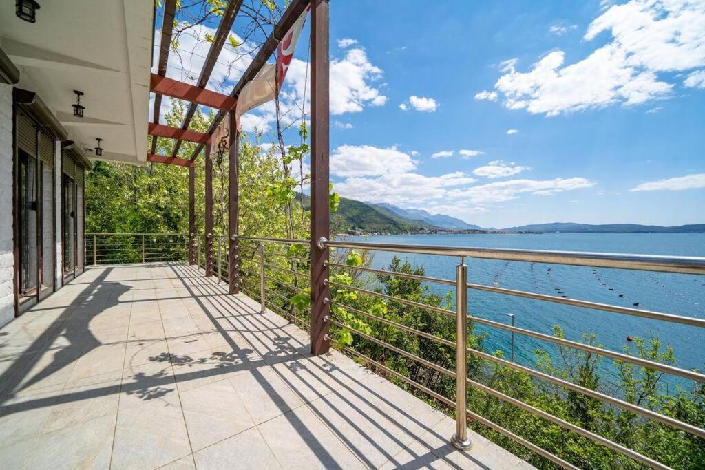3 bedroom house with a breathtaking sea view