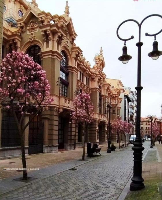 Apartamento Palacio Valdés, centro Avilés, con parking photo 2