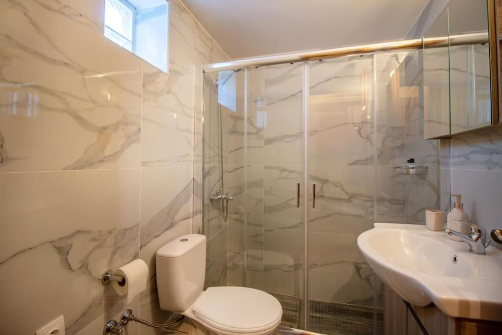 Helen’s home photo 2