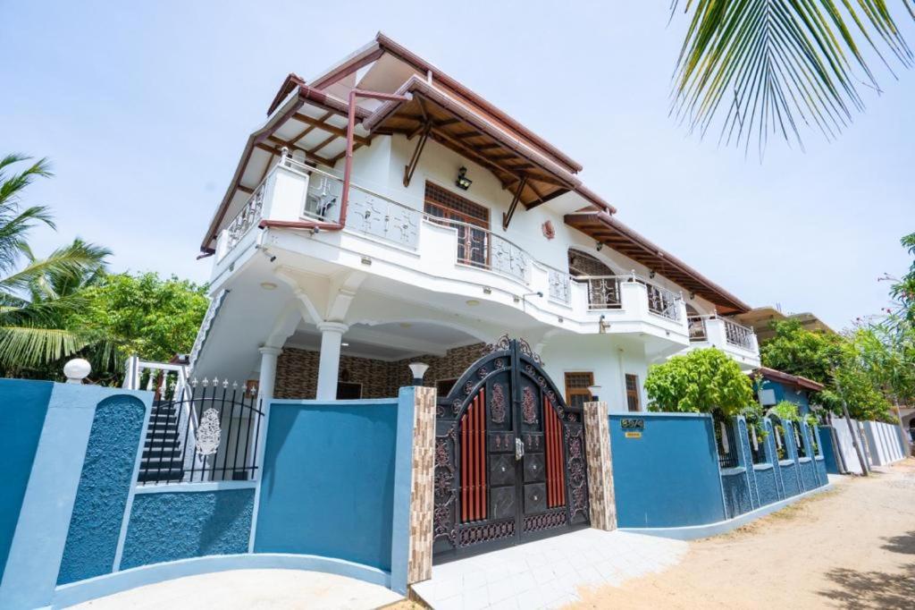 Sky View Guest house