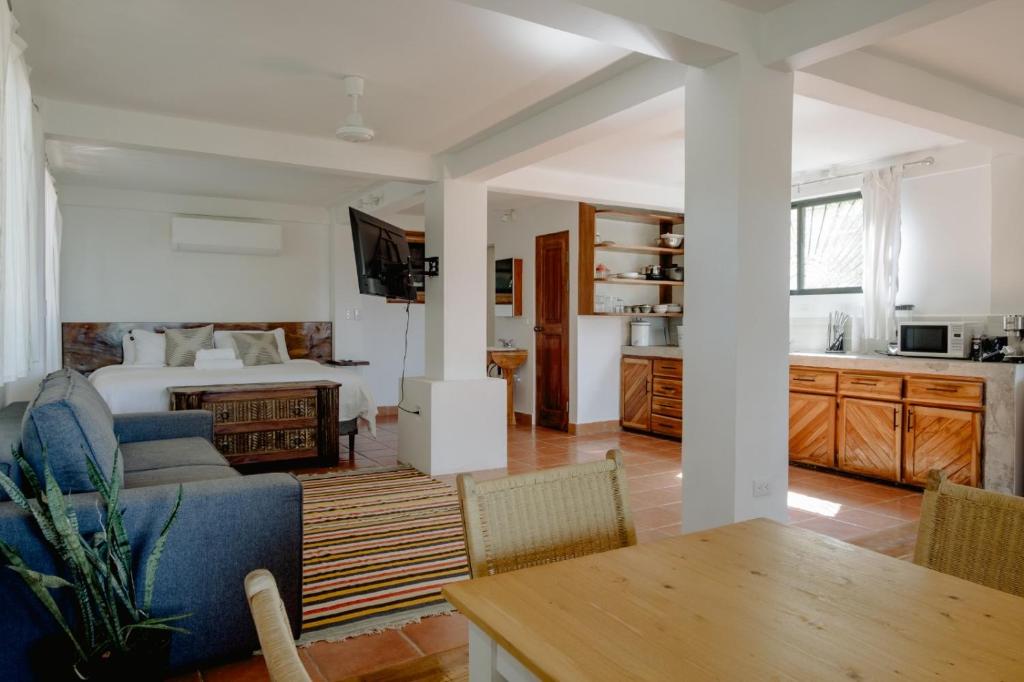 Ocean view studio in Pelada! photo 4