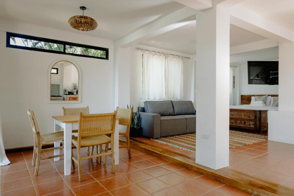 Ocean view studio in Pelada! photo 3