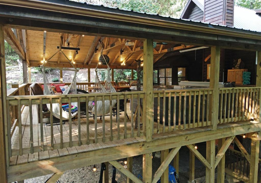 Poplar Ridge Retreat photo 3