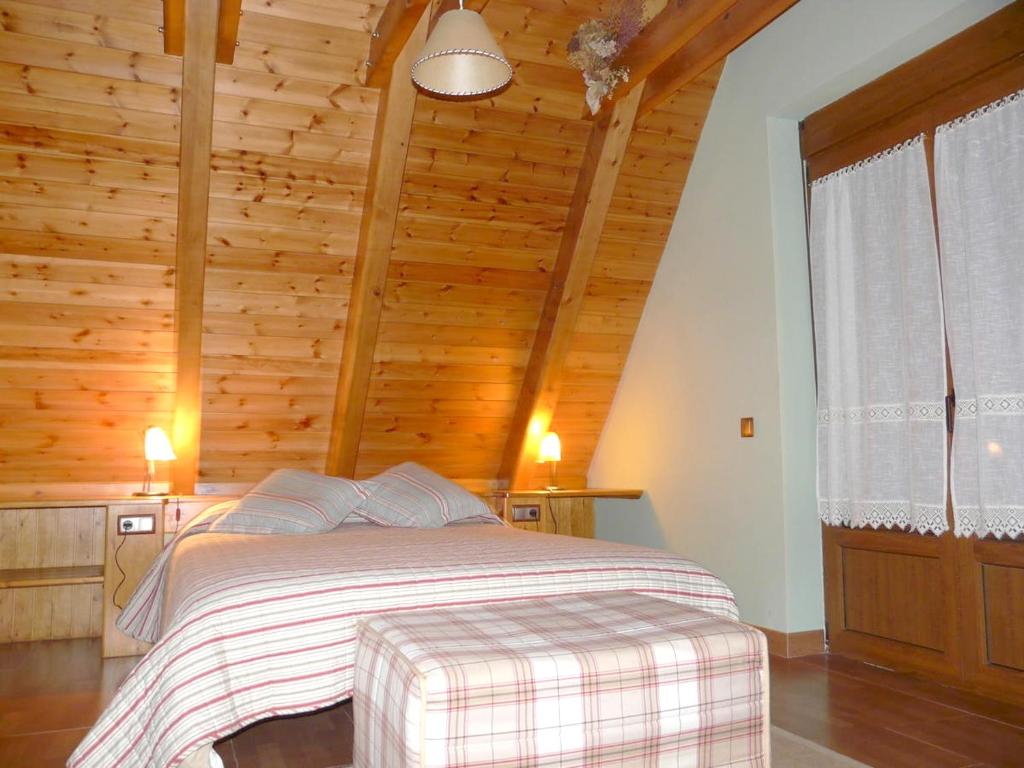 3 bedrooms chalet with city view furnished garden and wifi at Viella photo 3