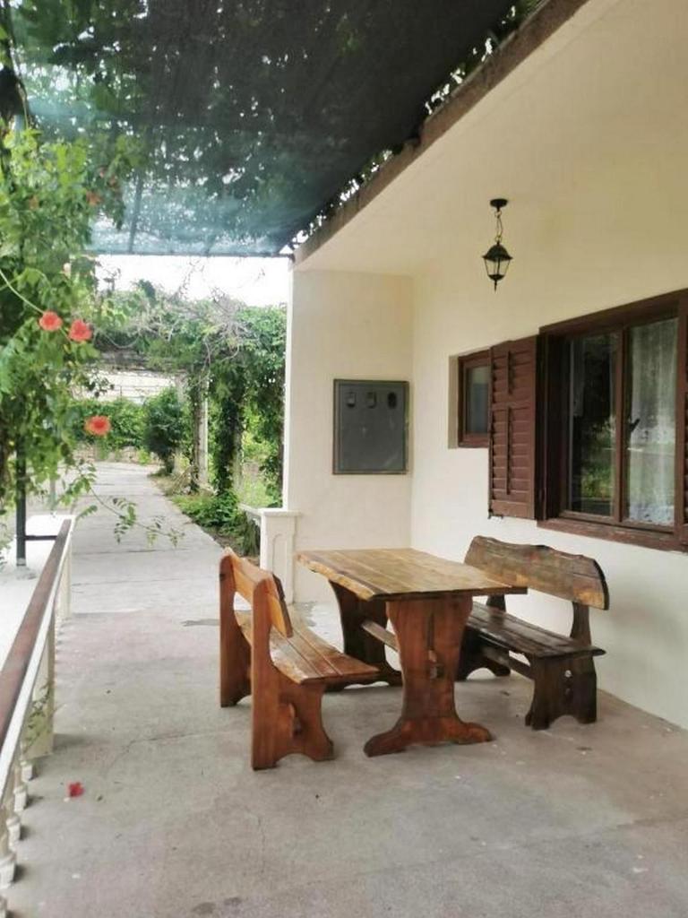 Apartment Shady Terrace