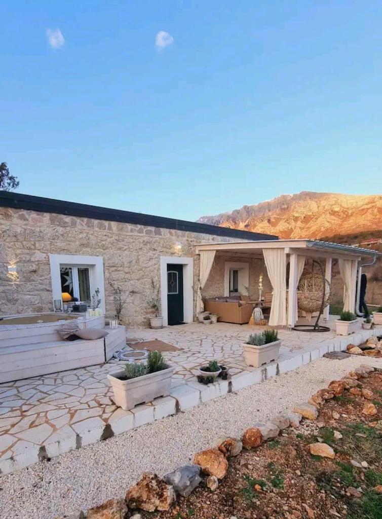 Secluded holiday house Kijevo, Zagora - 22627 photo 1
