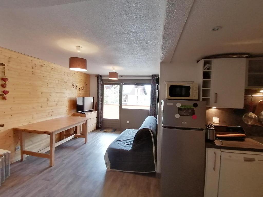 Appartement Saint-François-Longchamp, 3 pièces, 6 personnes - FR-1-635-136 photo 1