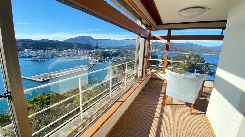 Hotel Urashima Room Type - Corner Family  Room with Tatami area - Sanjokan