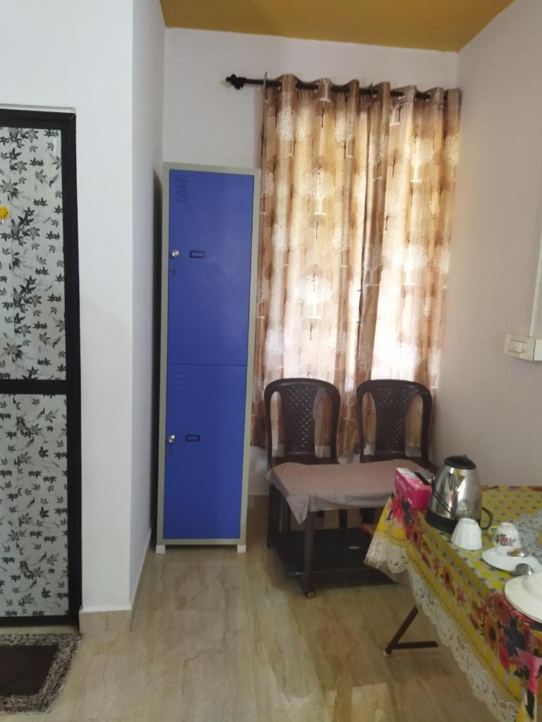 Calm Studio flat photo 2