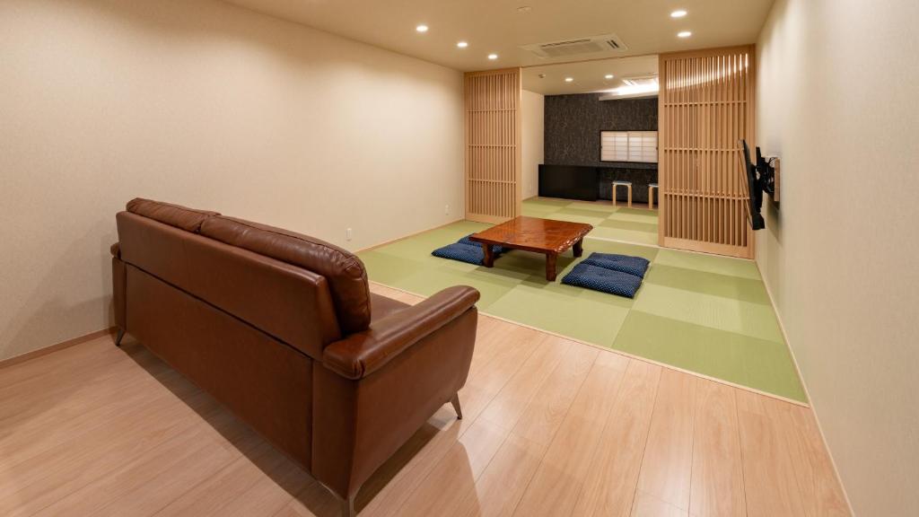 UTAKATA HOTEL HIMEJI photo 4