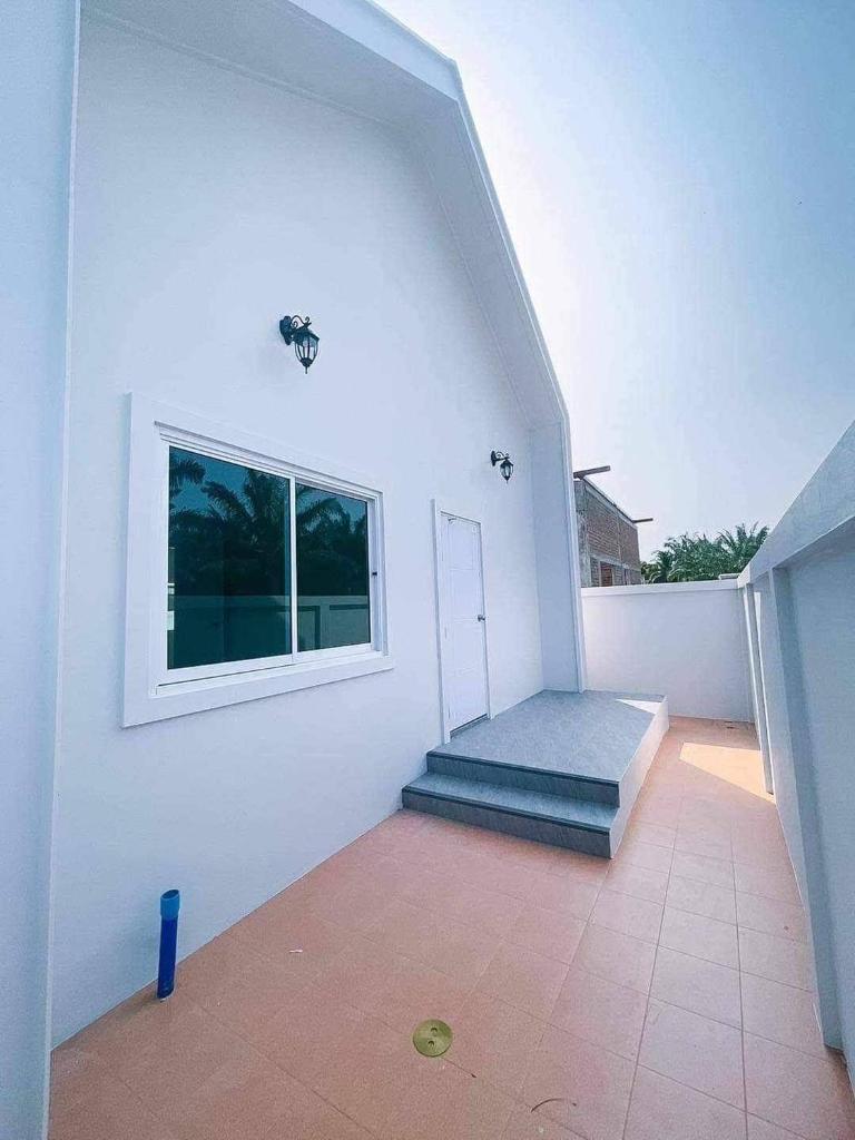 Minimalism Pool Villa
