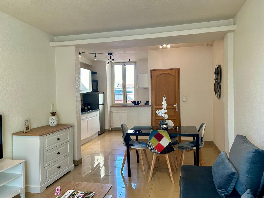 Résidence Investar appartement 4 Superbe T2 meublé, Gare 10mn à pied photo 1