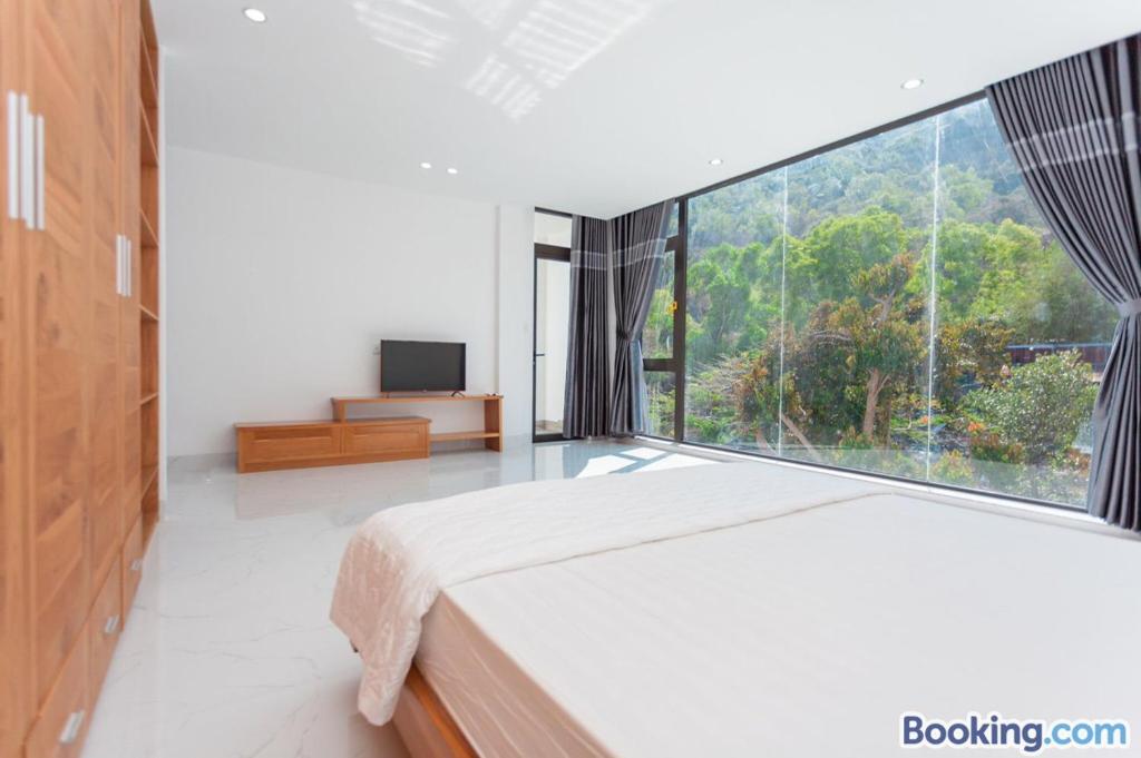 Villages HỒ BƠI WHITE DAY Núi Viba