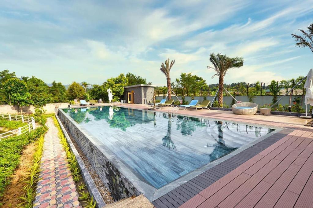 Pom Retreat Villa Ba Vi