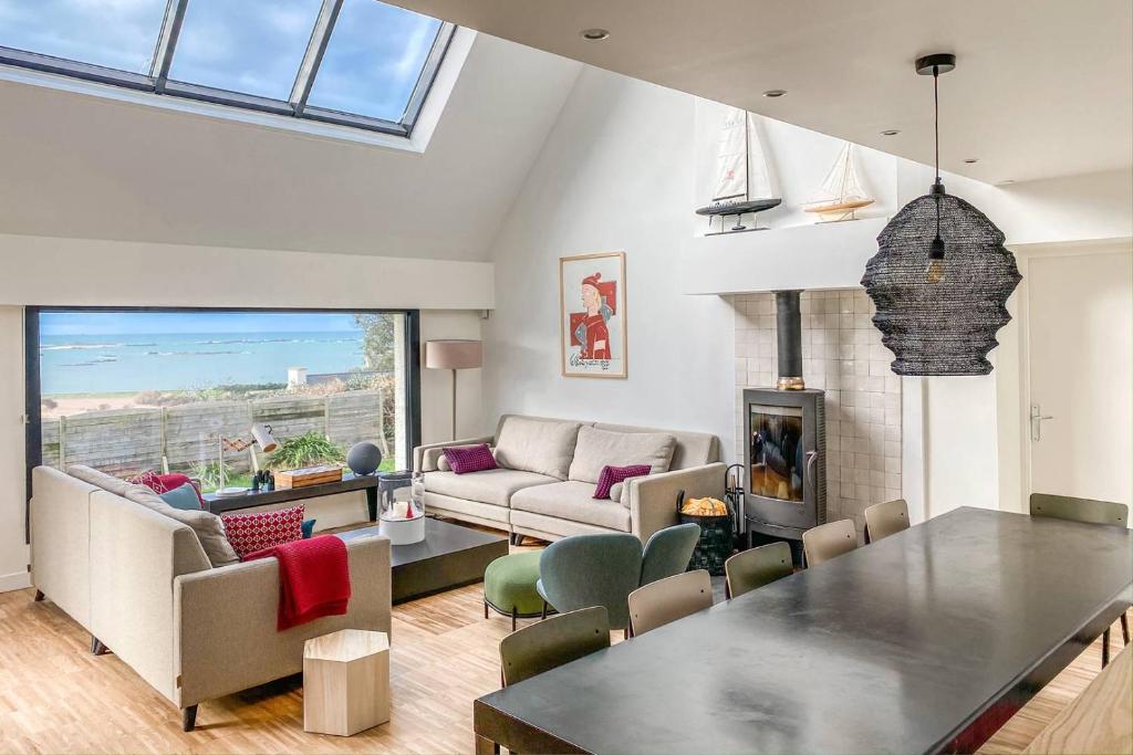 Superbe villa VUE SUR MER, 11 personnes à TREBEURDEN REF-669 photo 2