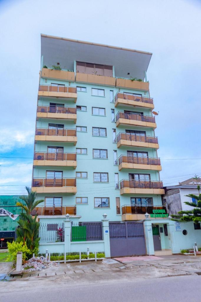 LOUMIA RESIDENCY BONAPRISO