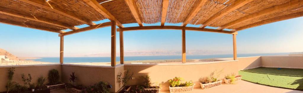 Magnificent dead-sea view photo 2