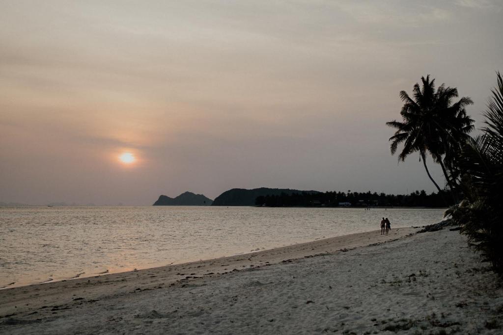 Soukaina Beach Bungalow photo 4