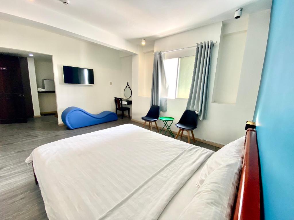 Amura Hotel Thủ Đức