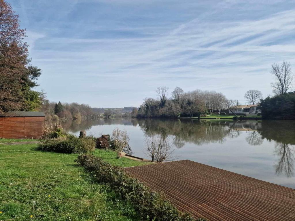 Riverside Gîte Pinel Hauterive photo 1