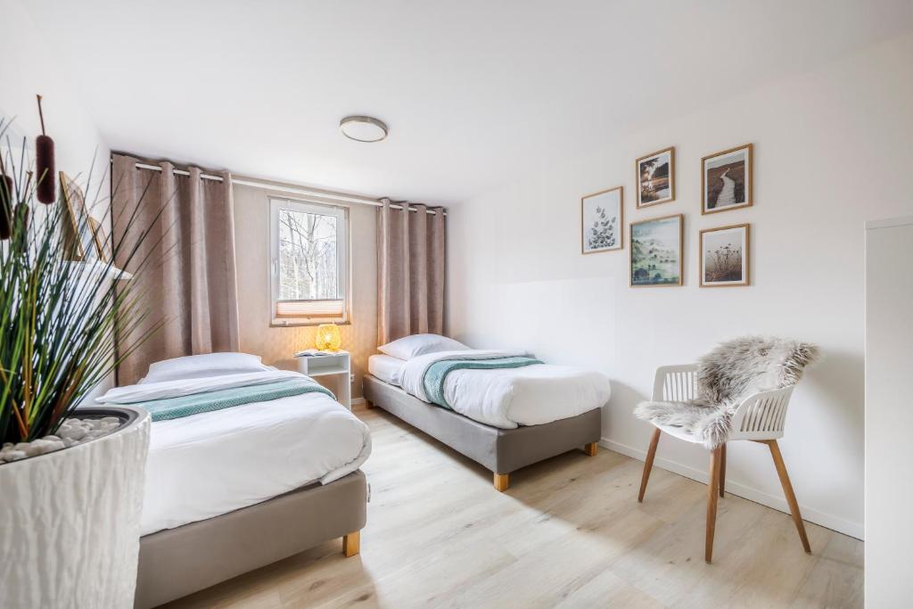 geräumiges familienfreundliches Ferienhaus 70 QM I Strandnah I Terrasse I 2 Schlafzimmer I Nähe Werbellinsee photo 2