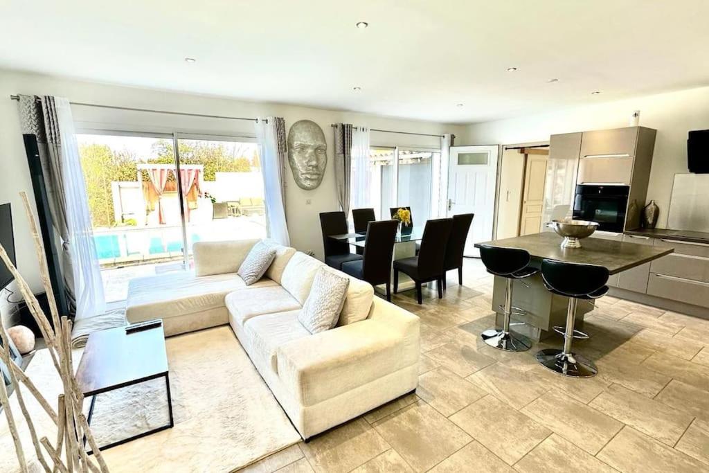Villa Olivia photo 1