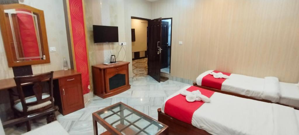 HOTEL RIZ VARANASI