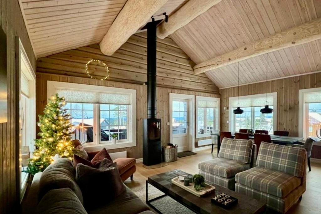 New lovely cabin at Lygna with 2 bathrooms and office space photo 1