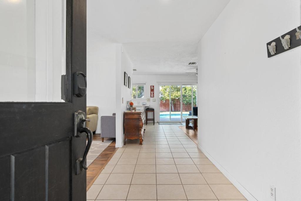 Indio Home with Heated Pool - 5 Mins to Coachella! photo 3