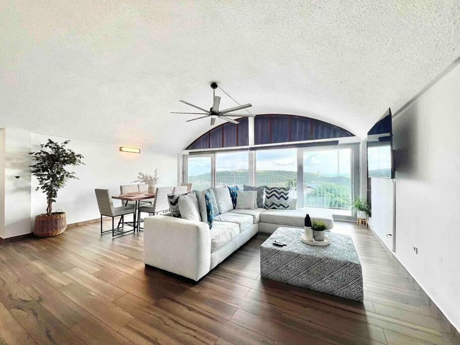Las Gaviotas House / Ocean View With Pool Fajardo photo 3