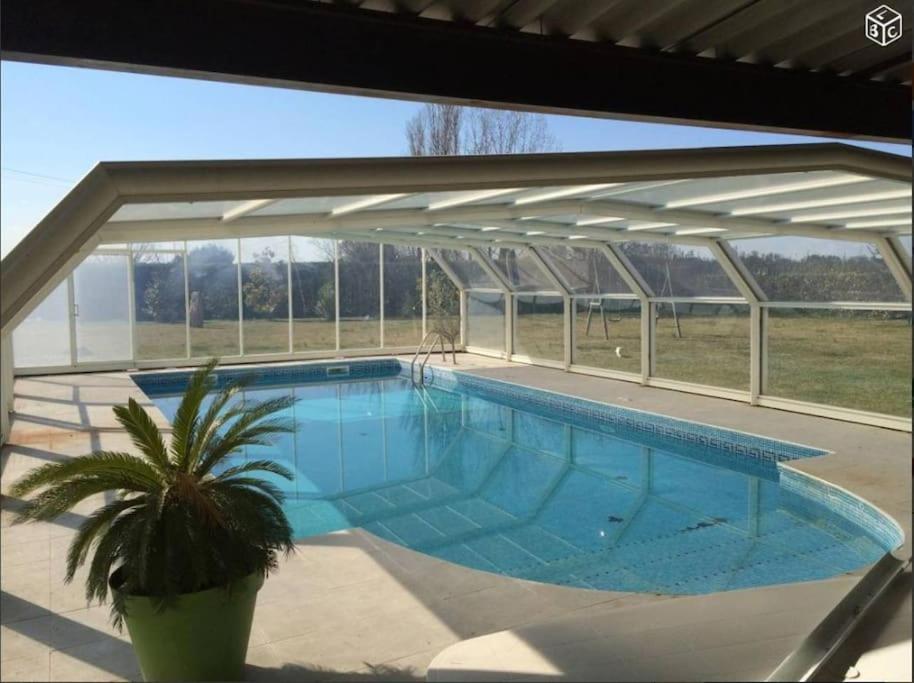 Mobil-home dans un beau cadre à 15 km des plages. photo 4