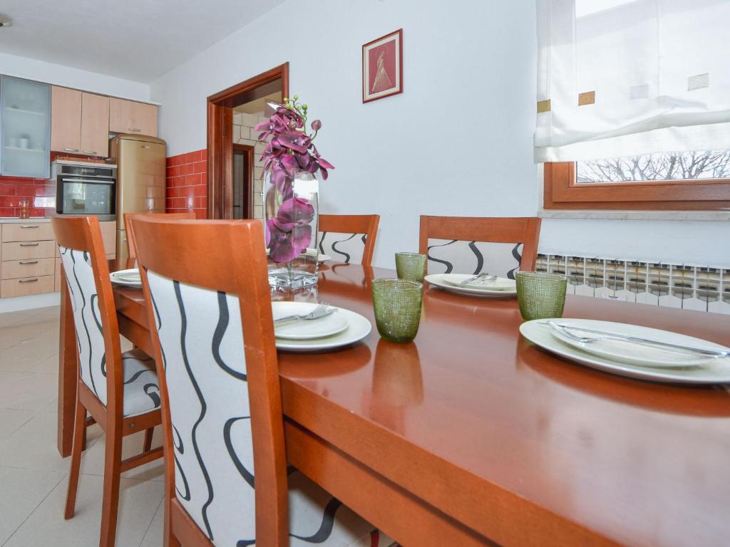 Apartment Luca by Interhome photo 1