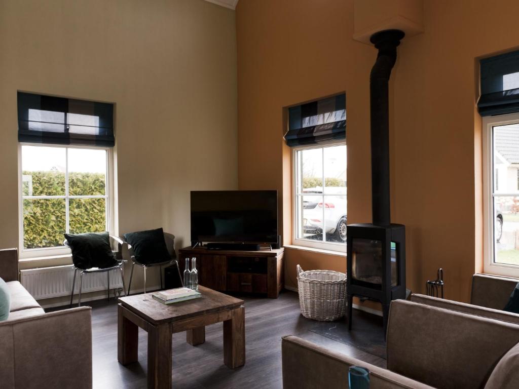 Holiday Home Heerd Wellness de Luxe by Interhome photo 1