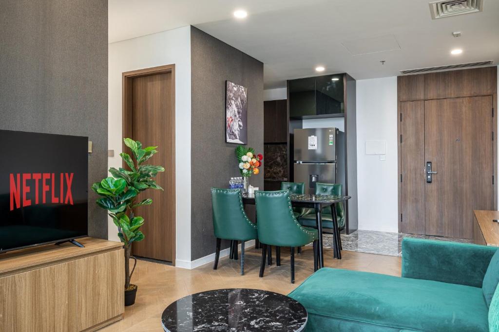 Lumiere Luxury Condotel Suites