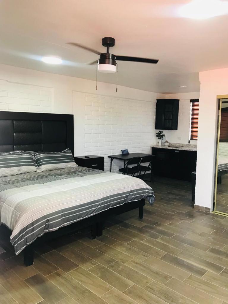 HOTEL and Suites Cananea photo 3