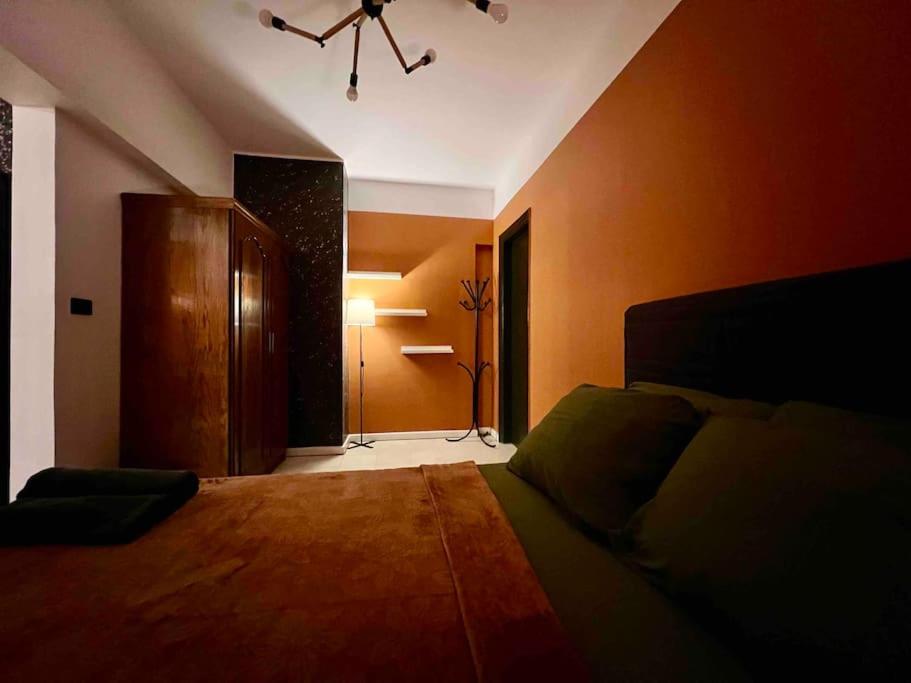 Pop-art studio in Zamalek (no visits)