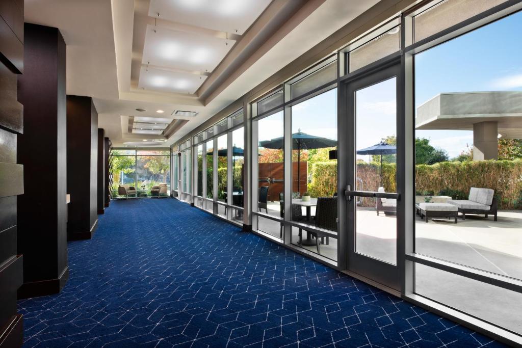 Courtyard by Marriott San Jose North/ Silicon Valley photo 4