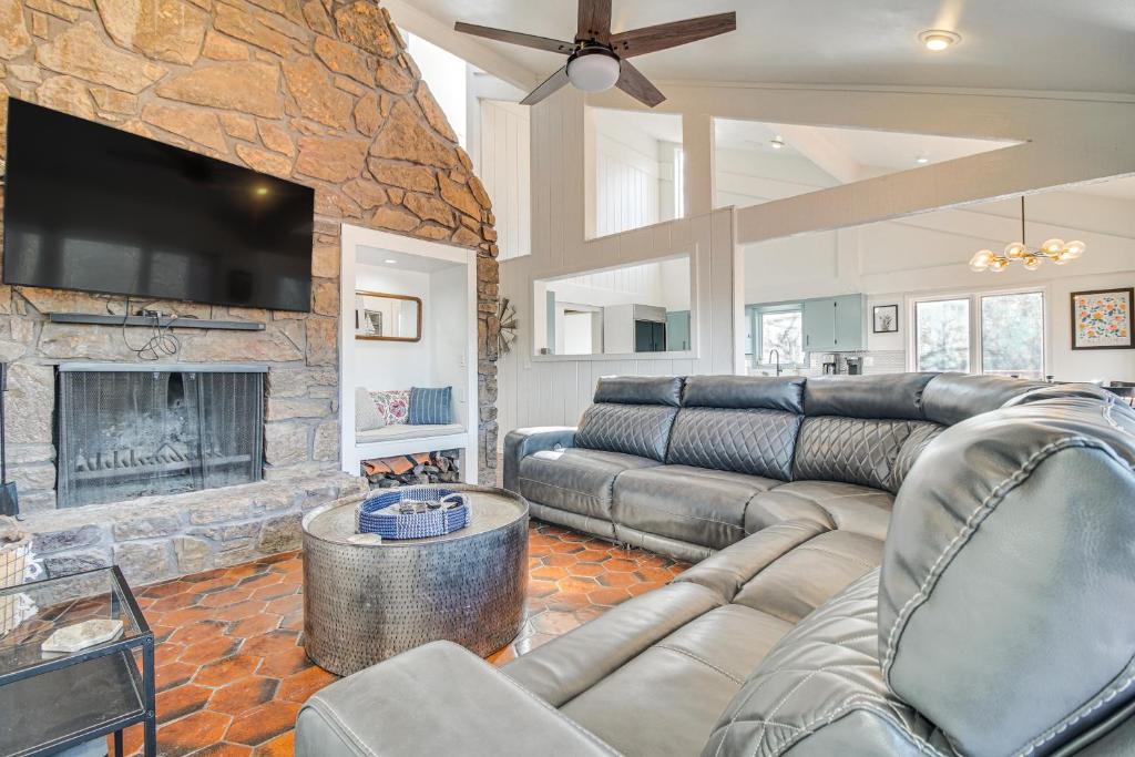 Spacious Afton Vacation Rental with Grand Lake Views photo 4
