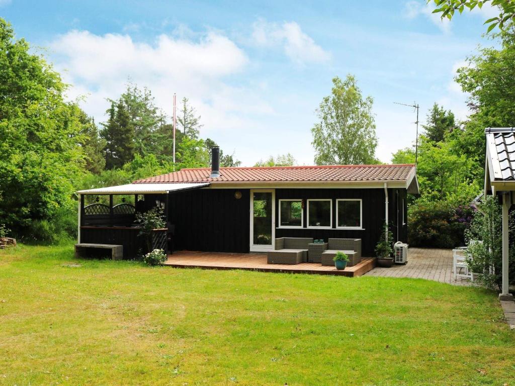 4 person holiday home in Hadsund photo 1