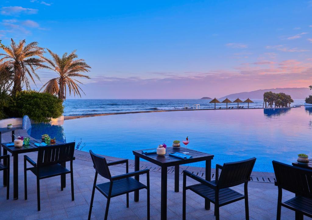 Dusit Thani Shuangyue Bay Resort Huizhou photo 3
