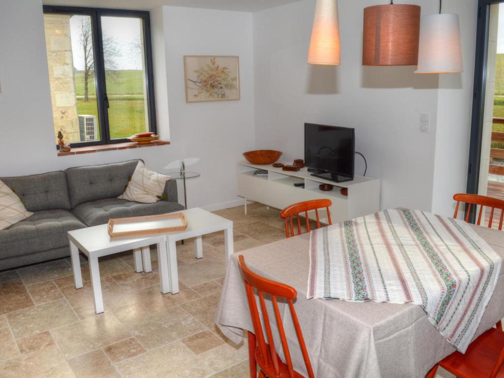 Gîte Luzillé, 2 pièces, 3 personnes - FR-1-381-513 photo 4