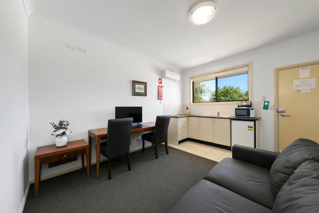 Potters Apartments photo 4