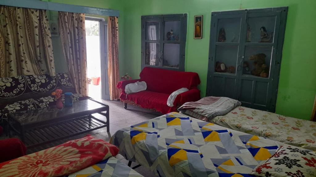 Karunanidhan Homestays photo 3