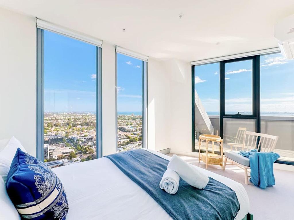 Modern 2B APT BayViews*Pool*GYM photo 1