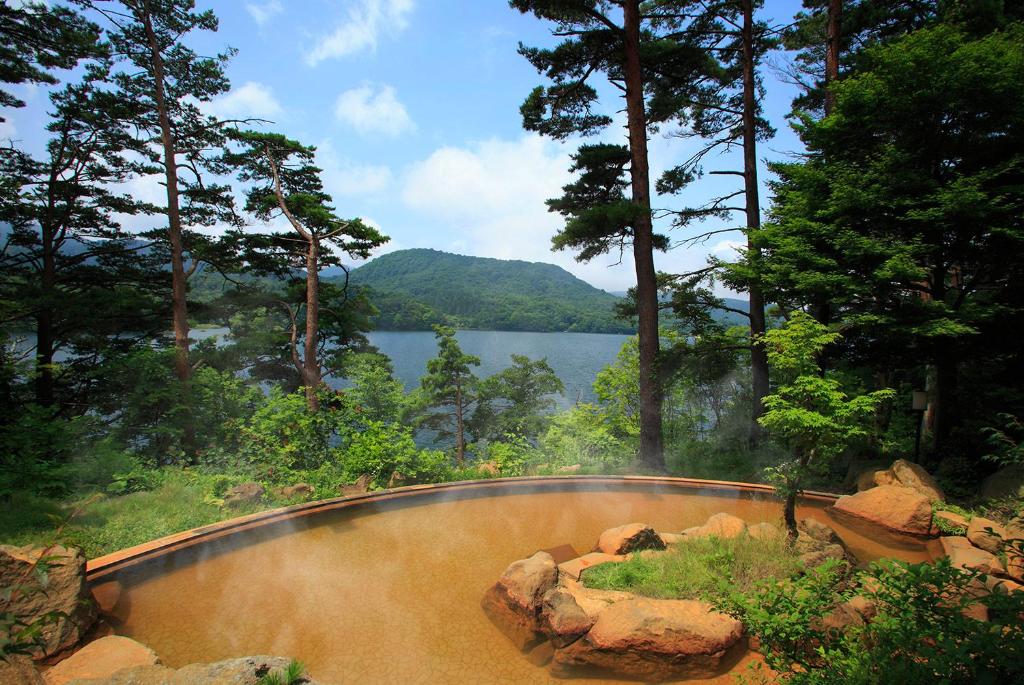Urabandai Lake Resort Goshiki no Mori photo 2