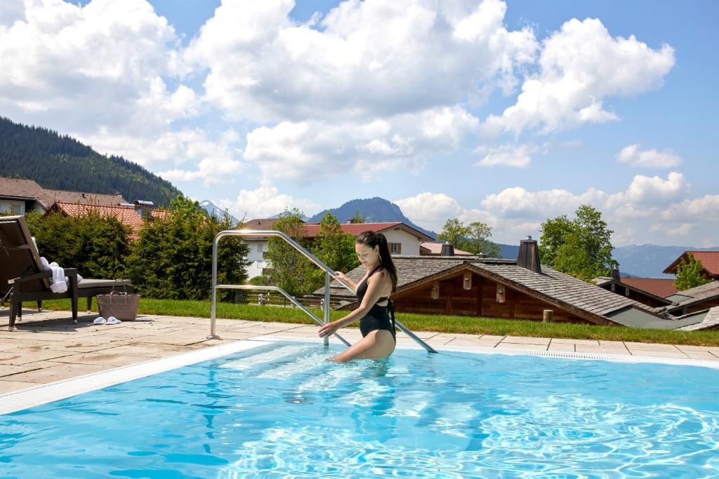Alpin Lodges - Moderne Appartements mit Zugang zu 3000 qm SPA Panoramahotel Oberjoch