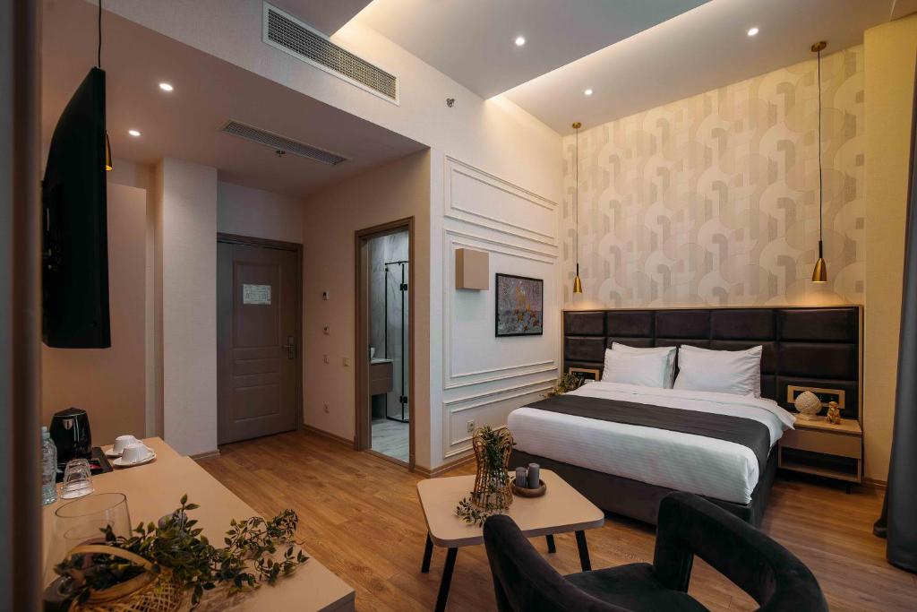Hotel Monday by DNT Group Room Type - Double Room with Balcony